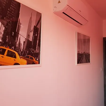 Διαμέρισμα Dezo Luxury Town *