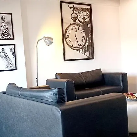 Dezo Luxury Town لارنكا