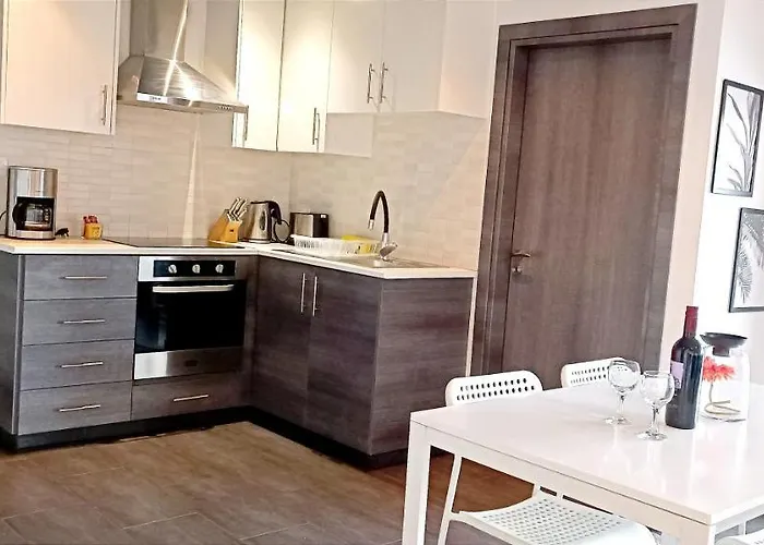 Dezo Luxury Town Λάρνακα